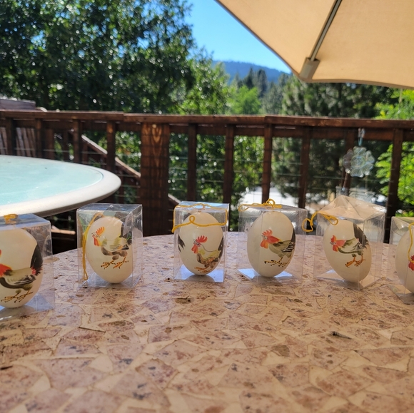 VINTAGE Decorative Ornamental Chicken Eggs Rooster design Ornament Holiday - Picture 6 of 16